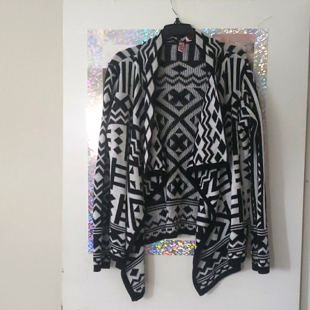 Black and white sweater